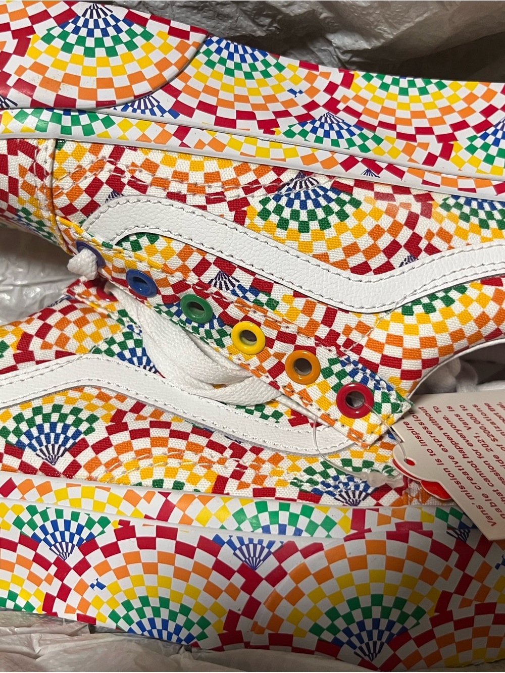 Vans woman 7 men 5.5 White-Striped Multi-Color Checkerboard Low Top Sneakers - Picture 9 of 11